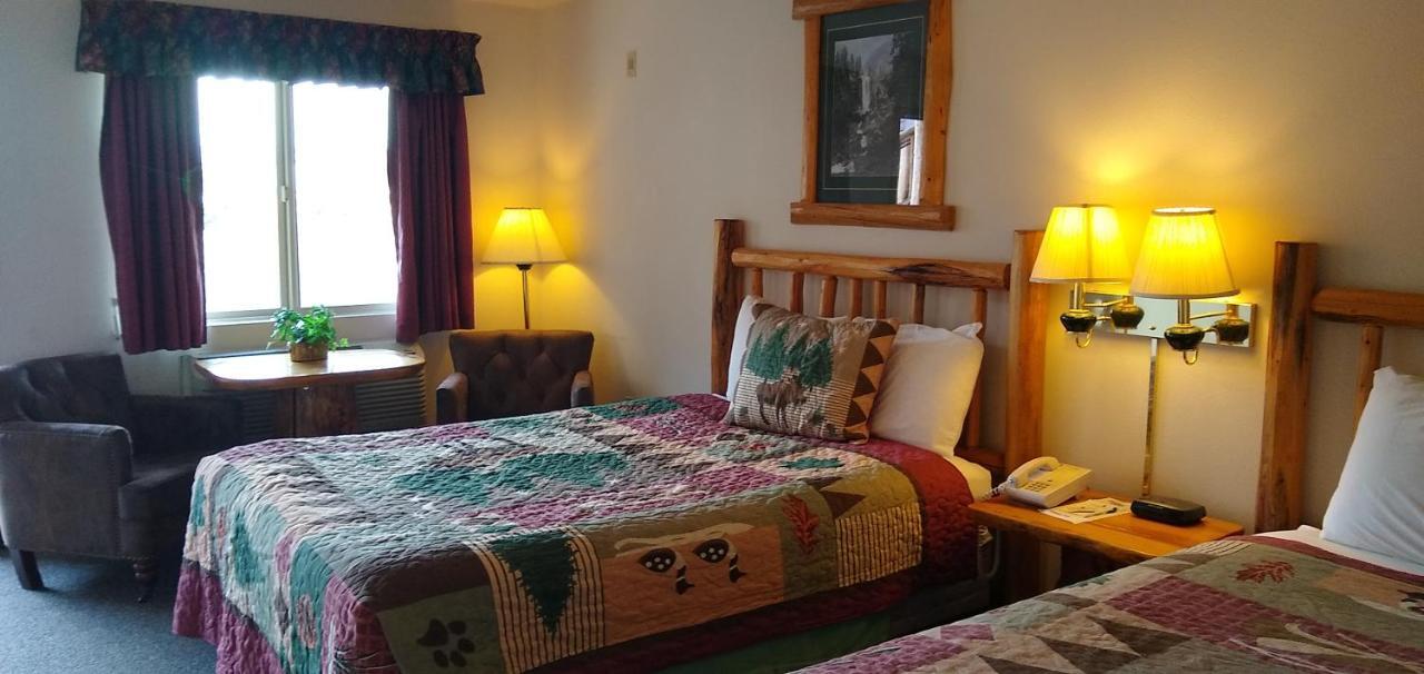 Ponderosa Motel Enterprise Екстериор снимка